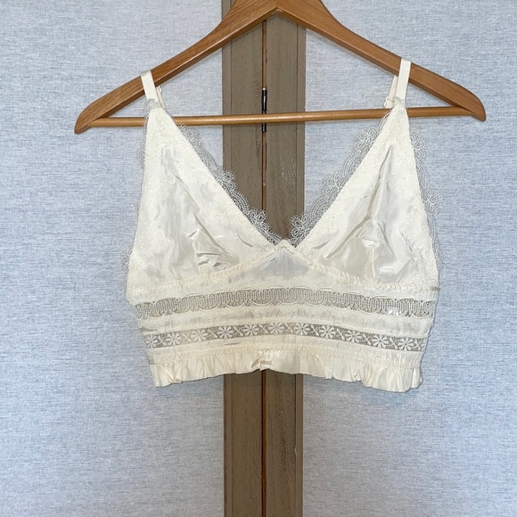 Blue Blush Tops - BLUE BLUSH CROP TOP